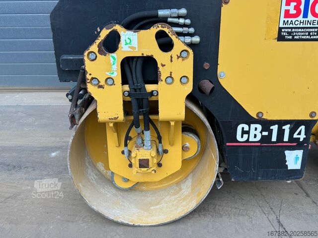 Tandemwalze Caterpillar CB114