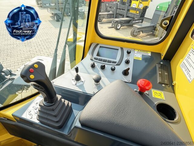 Négyirányú targoncát Combilift C4000ET TRIPLEX 6350 WIDE FORK POSITIONE
