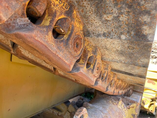 Planiermaschine Caterpillar D8R