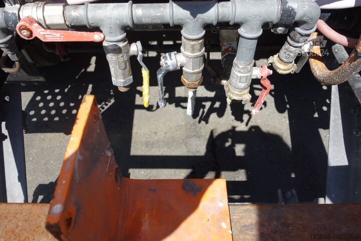 Μηχανή άλεσης ασφάλτου Iveco Iveco Turbo Daily 49-10 Markiermaschine Roadmarking Graco Hofmann