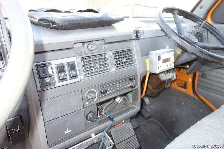 Μηχανή άλεσης ασφάλτου Iveco Iveco Turbo Daily 49-10 Markiermaschine Roadmarking Graco Hofmann