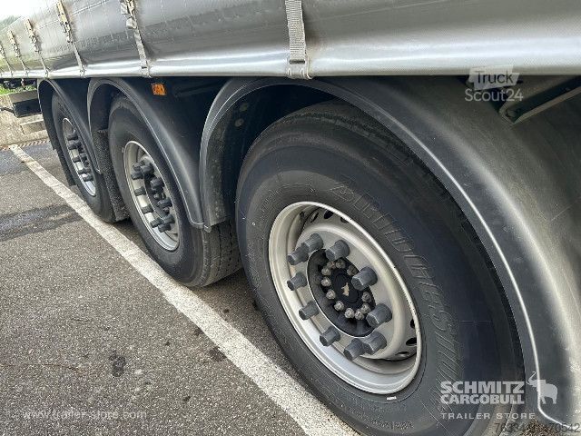 Semi-remorque bâchée Schmitz Cargobull Semitrailer Curtainsider Standard