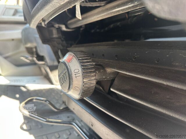 Pritschenwagen VW CRAFTER PRITSCHE DoKa AUTOMATIK TEMP. KLIMA SHZ