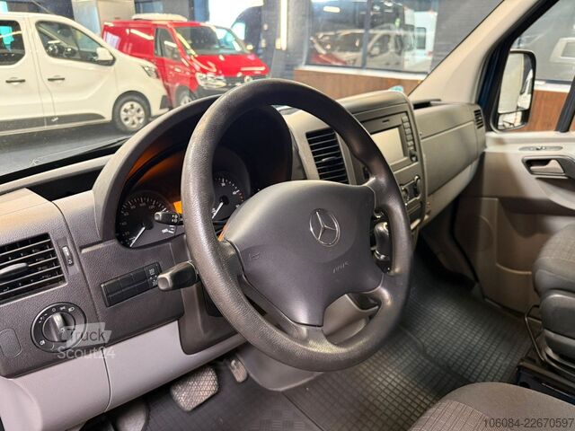 Фургон з високим дахом MERCEDES-BENZ Sprinter 319 3,0l L1-H2 Autom. AC STHZ AHK 3,5T
