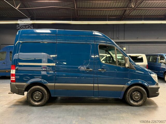 Фургон з високим дахом MERCEDES-BENZ Sprinter 319 3,0l L1-H2 Autom. AC STHZ AHK 3,5T