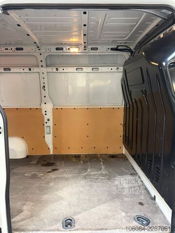 Furgão de teto alto RENAULT Master Kasten L2H2 Klima Tempomat R-CAM AHK 2,5T