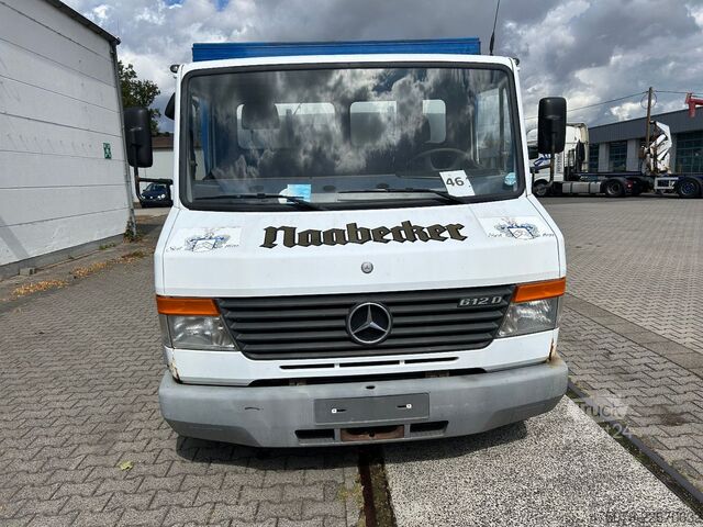 Camion de boissons MERCEDES-BENZ Vario 612 D