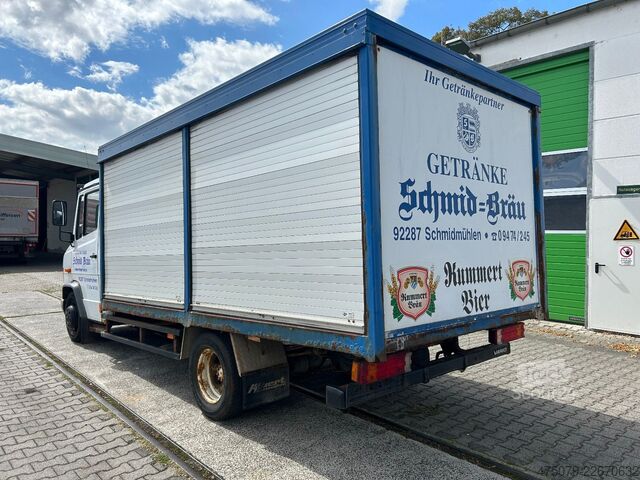 Camion de boissons MERCEDES-BENZ Vario 612 D