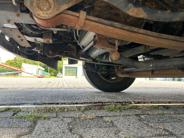 Camion à ordures MITSUBISHI FE Cante 7C18 / Zöller Micro XL 7 + Schüttung