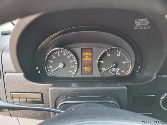 Furgoneta de reparto doble cabina Mercedes-Benz Sprinter 513 CDI/ Doka / Multicab / Aut/ Navi/ ...