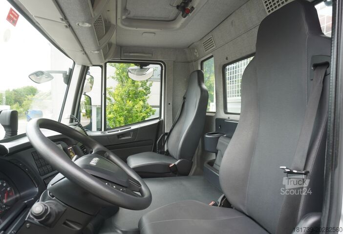 Plattform mit Kran Iveco Stralis 310 / 34 tho km !!! / FASSI 4 t