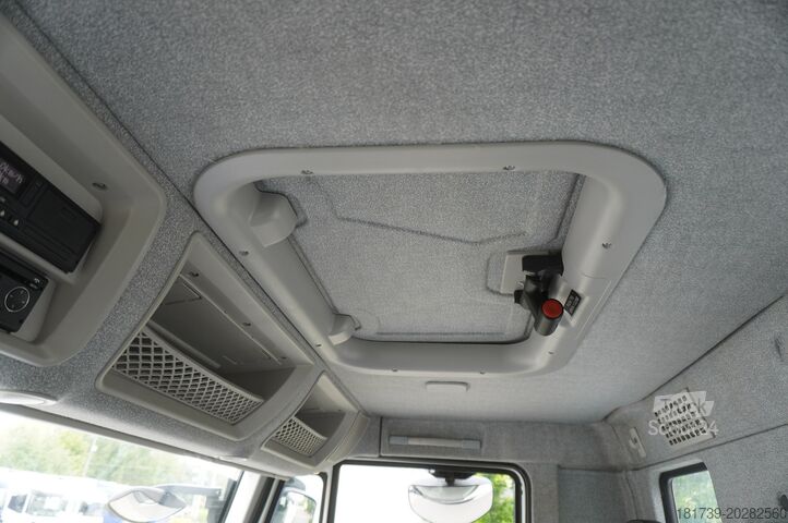 Plattform mit Kran Iveco Stralis 310 / 34 tho km !!! / FASSI 4 t