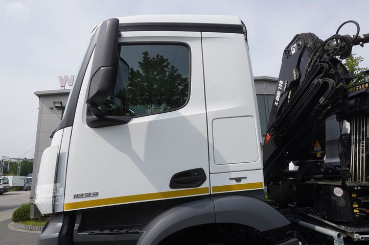 Tripusis savivartis su HDS Mercedes-Benz Arocs 1833 / 87,000 km!!! / Hds HIAB