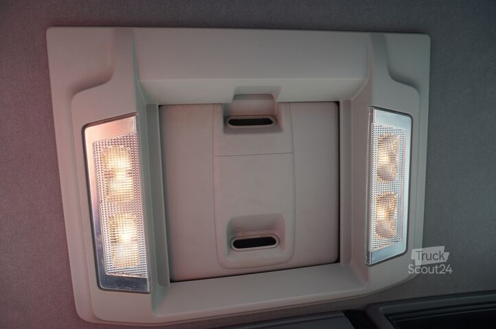 Platforma s HDS Renault C380 / 6x4 / HDS Palfinger PK 18002-EH 6