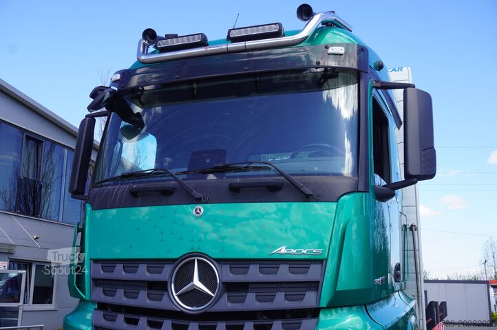 Platforma su atramomis Mercedes-Benz Arocs 3563 8 × 4 / 630 HP /steered axle