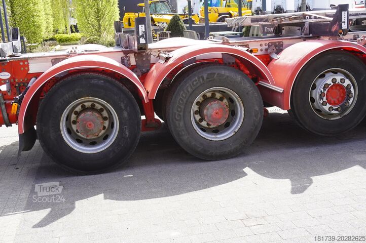 Platforma su atramomis Mercedes-Benz Arocs 3563 8 × 4 / 630 HP /steered axle
