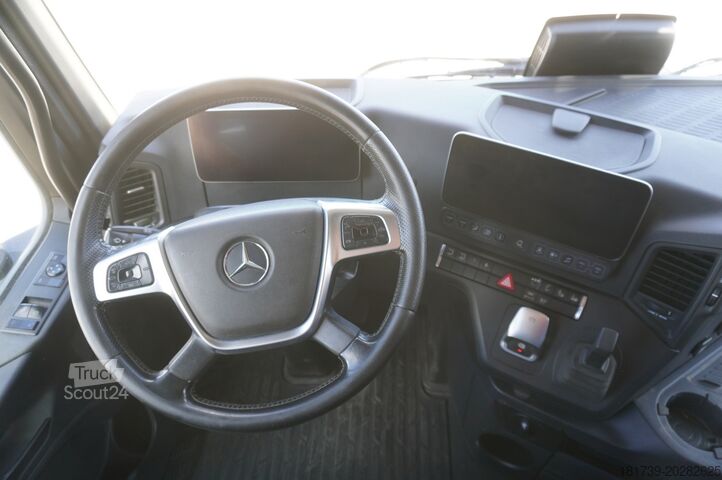 Platforma su atramomis Mercedes-Benz Arocs 3563 8 × 4 / 630 HP /steered axle