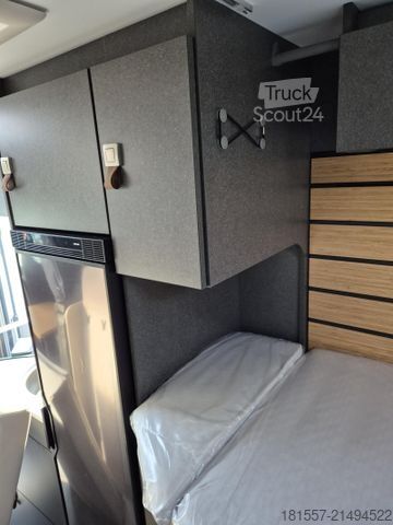 Camper semintegrato HYMER/ERIBA ML-T 580 190 PS / AHK abnehmbar / Allrad / 4,1 t