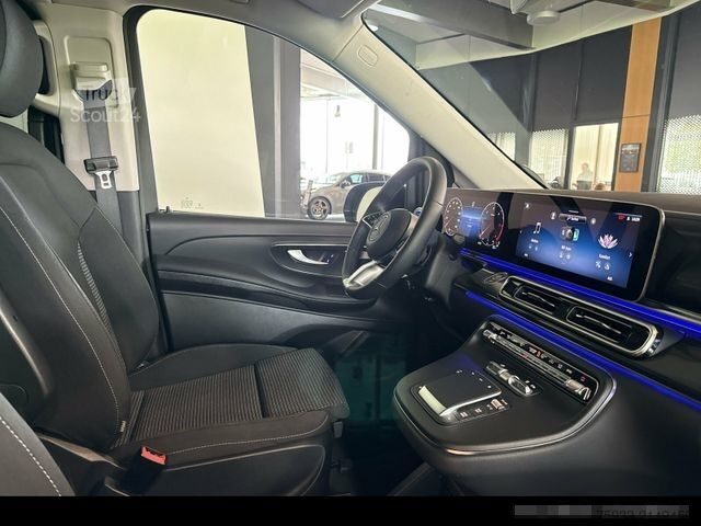 Minibus MERCEDES-BENZ V 220d 4MATIC STYLE DISTRONIC+MULTIBEAM+AHK+NAVI