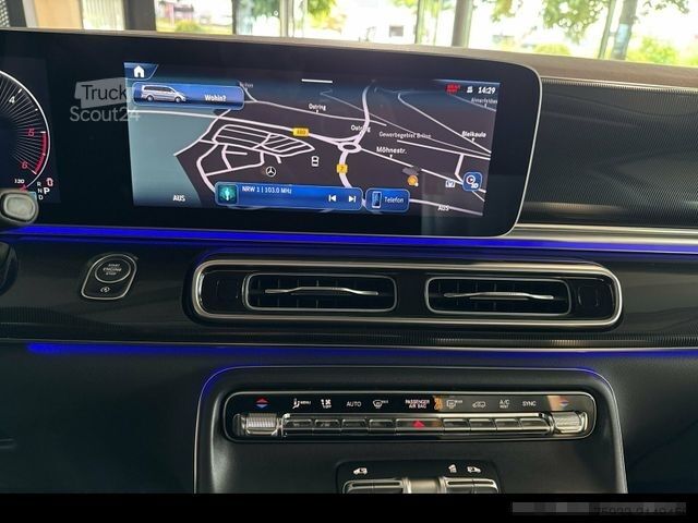 Minibus MERCEDES-BENZ V 220d 4MATIC STYLE DISTRONIC+MULTIBEAM+AHK+NAVI