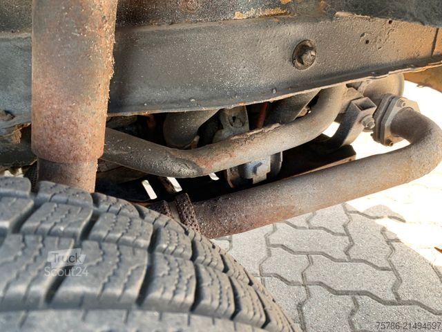 друго VOLKSWAGEN T3 Doka Pritsche Syncro 4x4/ AHK / 5 Sitze