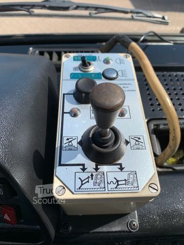 друго VOLKSWAGEN T3 Doka Pritsche Syncro 4x4/ AHK / 5 Sitze