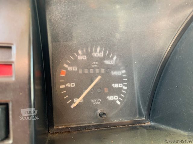 друго VOLKSWAGEN T3 Doka Pritsche Syncro 4x4/ AHK / 5 Sitze