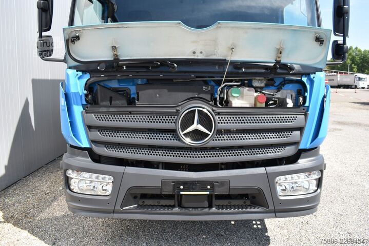 Škatlasti tovornjak MERCEDES-BENZ Atego 1330 E6 4x2 AHK LBW