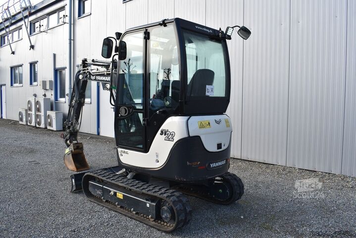 Mini bager YANMAR SV 22
