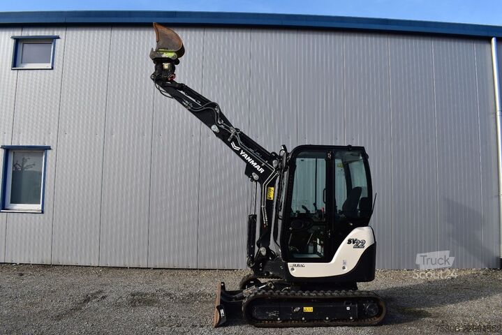 Mini bager YANMAR SV 22