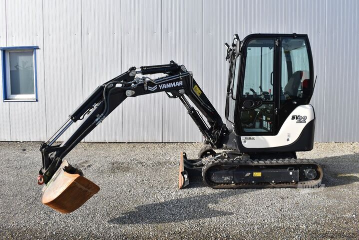 Mini bager YANMAR SV 22
