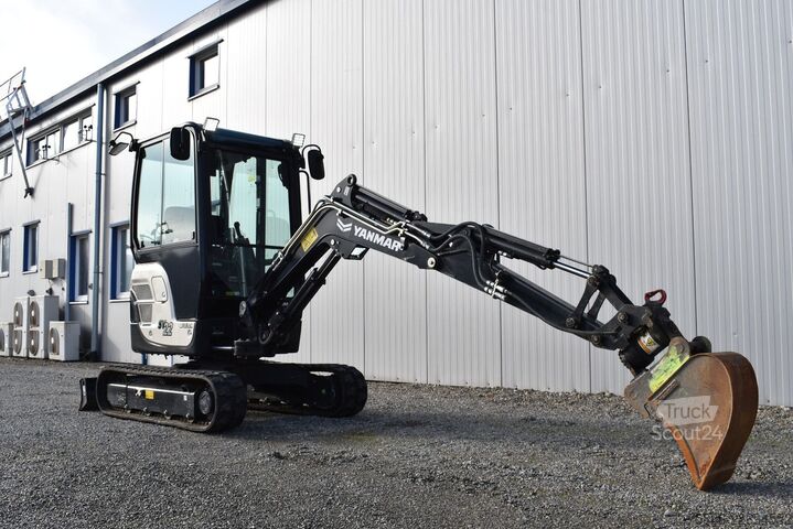 Mini bager YANMAR SV 22