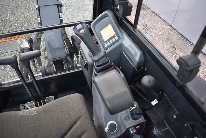 Mini bager YANMAR VIO 23-6 Mini-Bagger