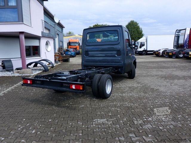 Шаси на ван IVECO Daily 35C18H D 3,0 lRd.3000,  Klima Autom Differ