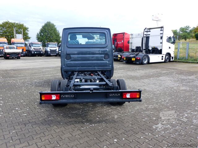 Dodávkové podvozok IVECO Daily 35C18H D 3,0 lRd.3000,  Klima Autom Differ