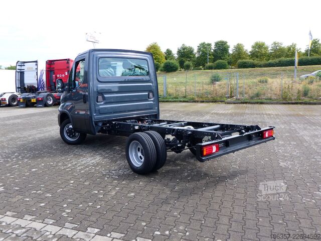 Dodávkové podvozok IVECO Daily 35C18H D 3,0 lRd.3000,  Klima Autom Differ