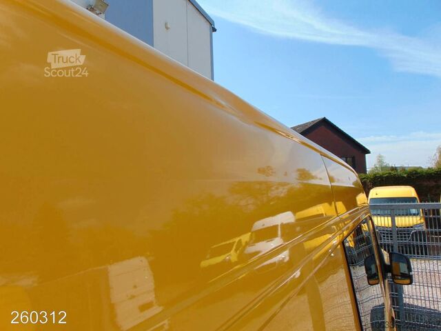 Furgone a tetto alto VW Crafter Maxi 2.0 TDI DSG Klima-Kamera