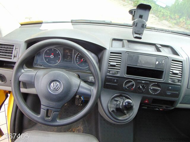 Dobozos furgon VW T5 TRANSPORTER 2.0 TDI 3Sitzer -2x Schiebetür-