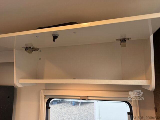 Półzintegrowany kamper CORIGON T 70 S Hubbett+Markise+Skyroof