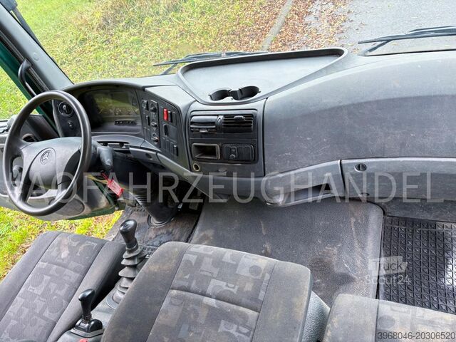 Billenőplatós teherautó Mercedes Atego