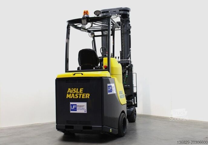 Търговско превозно средство Combilift Aisle Master AM 20 NE