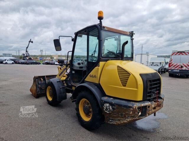 Radlader Komatsu WA70-5