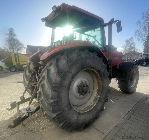 Traktor Case-IH Magnum 7220