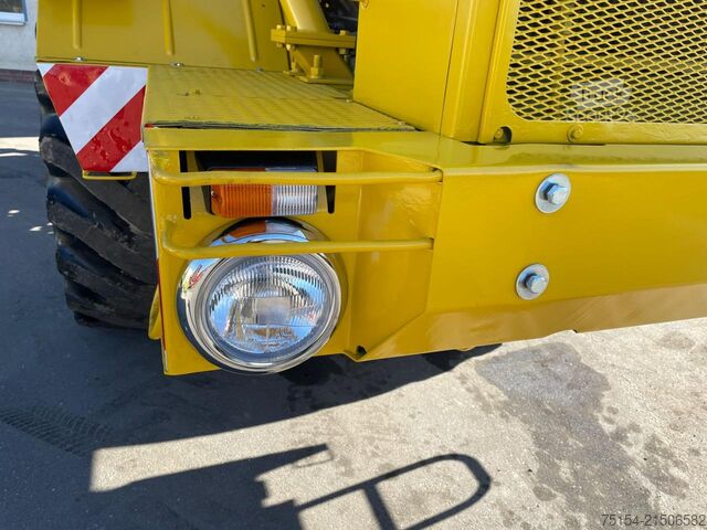 Traktor Kirovets K700A V8