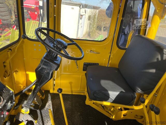 Traktor Kirovets K700A V8