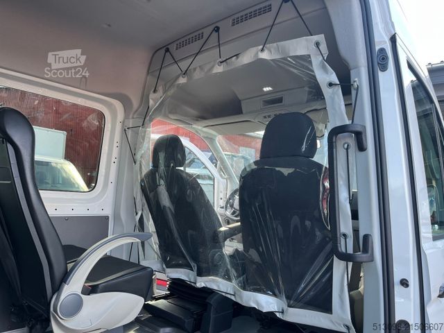 Kleinbus VOLKSWAGEN CRAFTER 17 SITZER ACC LANE ASSIST