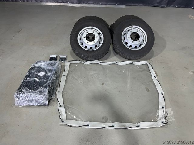 Kleinbus VOLKSWAGEN CRAFTER 17 SITZER ACC LANE ASSIST