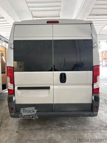 Lakóautó FIAT Ducato Camper | 3 Schlafplätze | Dusche + Küche