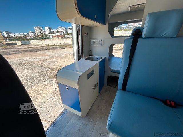 Lakóautó FIAT Ducato Camper | 3 Schlafplätze | Dusche + Küche