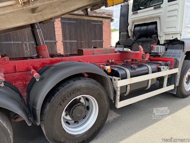 Tre-sidet tipbil MAN 26.480 6x4BB Meiller Schalt Klima AHK Hydraulik
